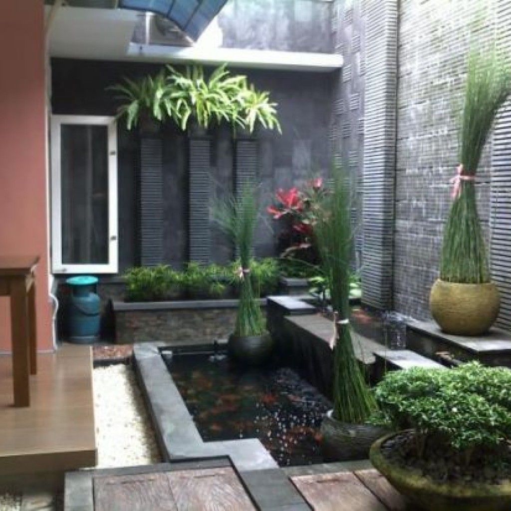 contoh desain taman belakang rumah minimalis